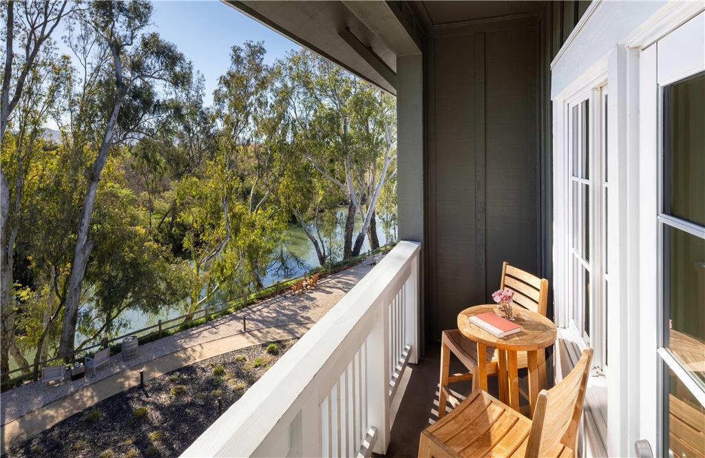 River Terrace Inn, A Noble House Hotel Napa Room photo